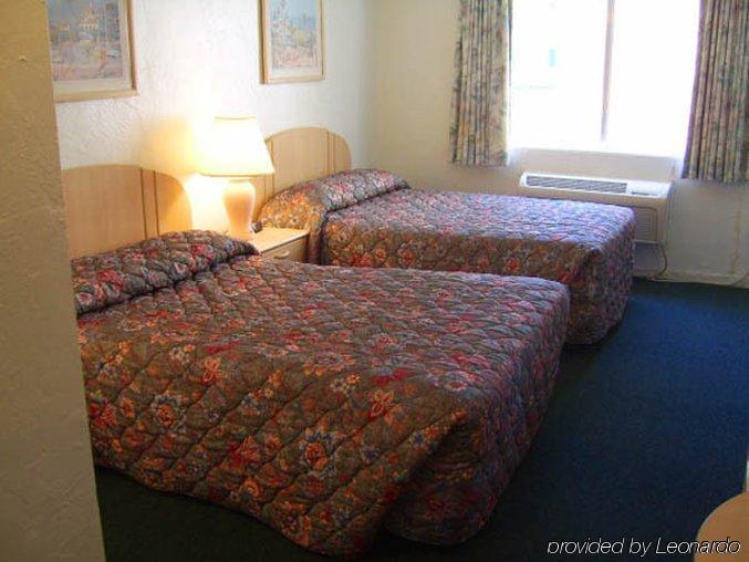 Key Largo Inn 객실 사진